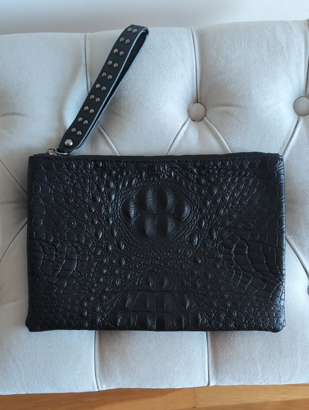 Black Crocodile-Texture Wristlet Clutch - Women Bags